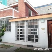 En Venta, Bonita casa en el Centro de Chalco y excelente ubicación - 3 baños - 242 m2
