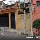 En Venta, CASA EN LOMAS DE SAN MATEO REMATE , Naucalpan de Juárez - 4 habitaciones - 450 m2