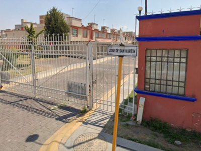 Casa en venta Avenida Paseos De Santa Clara, Sta Clara, Fracc Jardines De Santa Clara, Ecatepec De Morelos, México, 55450, Mex