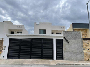 Casa En Venta De 3 Recámaras Y 3 Baños