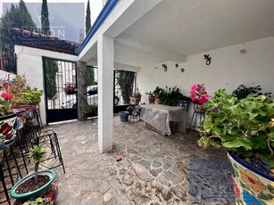 Doomos. Casa renta Queretaro Corregidora cerca Plaza Candiles Plaza de Toros