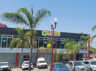 Local Comercial En Renta 200 M2