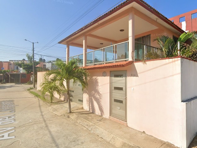 Casa En Coatzacoalcos, Veracruz Balcones Del Mar *remate Bancario*