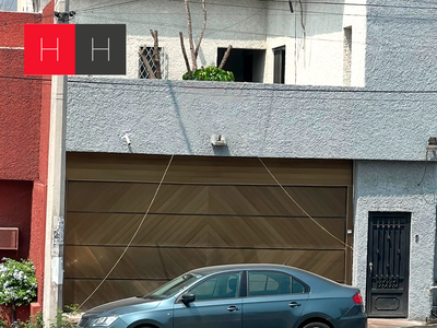 Casa en renta amueblada en Colinas de San Jerónimo al Poniente de Monterrey