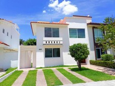 casa con habitación en planta baja