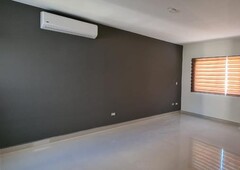 casas en renta - 135m2 - 4 recámaras - monterrey - 16,000