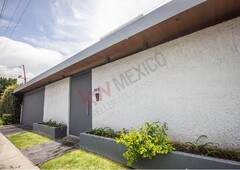 Se vende Casa en Colomos Providencia, Guadalajara, Jalisco.