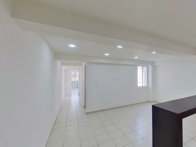 Departamento A La Venta, Recién Remodelado, Con Inmejorable Ubicación, A , Mercado Aculco, A 5 Minutos De Eje 3 Oriente, Excelentes Espacios Para Tu Familia!!