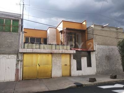 Venta de Casa en Col Moctezuma 2a Secc, Venustiano Carranza, CDMX