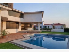 casa en venta en lomas de cocoyoc - 5 recámaras - 5 baños - 450 m2