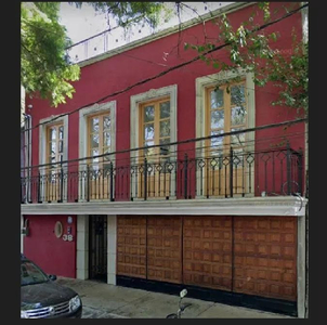 Casa En Barrio De Santa Catarina, En Remate Bancario. Excelente Oportunidad De Inversión