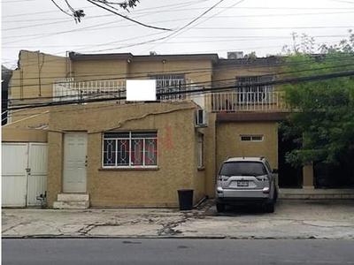 Casa En Venta Cerca Del Tec De Monterrey!! Una Gran Inversión Para Hospedar A Estudiantes Del Tec