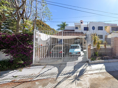 Casa En Venta, Ubicada En Manzanares, Juriquilla, Querétaro, México, Remate Bancario.