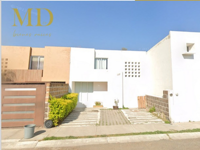 Mj18 Casa En Venta, Lista Para Escriturar, ¡entrega Inmediata! Aceptamos Créditos. Ubicada En Paseo Del Piropo, Juriquilla. Queretaro.