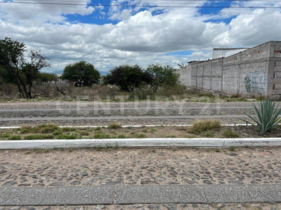Terreno En Venta En Granjas Banthí Secc. Solares, Sjr, Querétaro