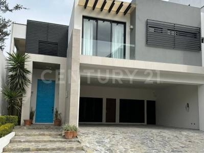 Casa en venta en La Joya Privada Residencial