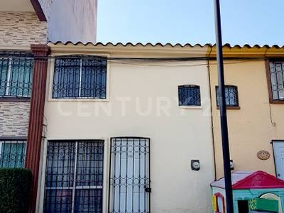 Casa en Condominio en Venta en la Colonia Geovillas San Mateo en Toluca