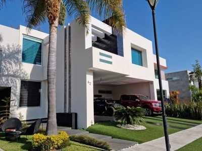 Casa en Venta Los Olivos Residencial Zapopan Jalisco.