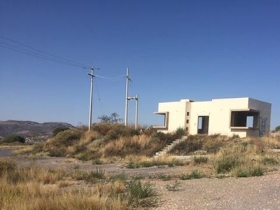 Terreno de OPORTUNIDAD en Venta en Zacatecas a pie de Carretera