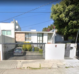 VENTA DE CASA EN REMATE