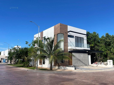 Casa En Residencial Rio, Cancún, Q. Roo