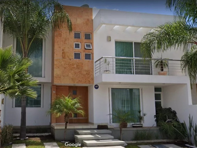 Remate Bancario, Casa A La Venta En Cumbres Del Lago