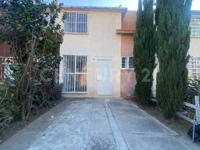 Casa en Venta en el Conjunto Habitacional 