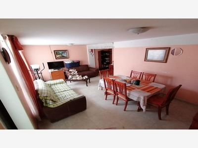 DEPARTAMENTO EN VENTA PRIMER PISO