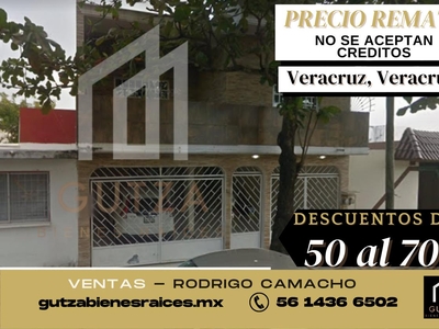 Doomos. Gran Remate, Casa en Venta, Flores Del Valle, Veracruz. RCV