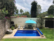 casa en venta en avandaro con excelente ubicacion