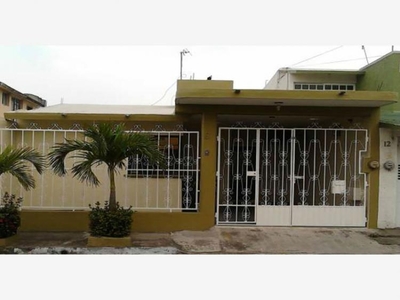 Casa en Venta en Unidad Habitacional del Coyol Veracruz, Veracruz