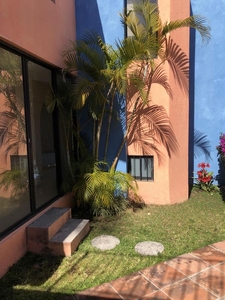 Casa en condominio horizontal en Cuernavaca Morelos zona Norte con vigilancia y alberca