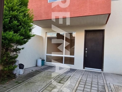 Casa en condominio en renta San Mateo Otzacatipan, Toluca