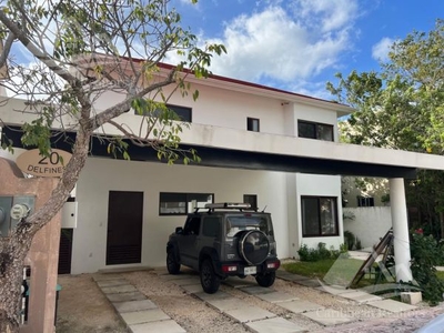Casa en venta en Lagos del Sol Cancun IBO6428