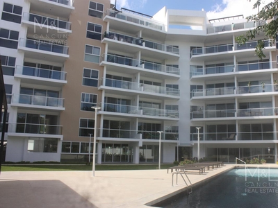 Doomos. Departamento en Venta en Cancún, PALMETTO 20, Penthouse de 3 recámaras, para estrenar, PALMARIS