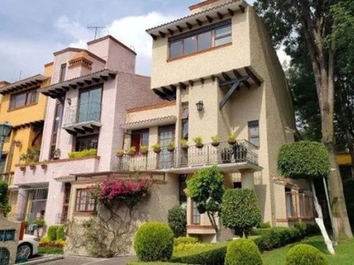 PRECIOSA CASA EN VENTA, ALTAMIRANO COLONIATIZAPAN MF/IIC