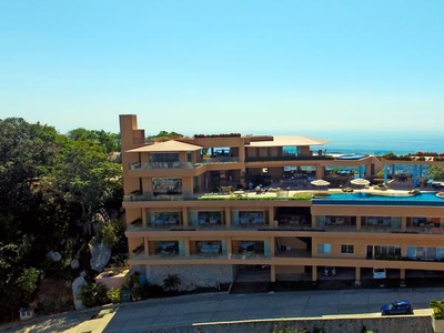 Villa en Renta Club Residencial la Cima Acapulco 10 Recamaras Excelente Vista a la Bahia