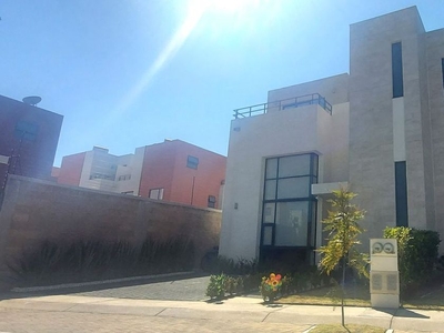 Casa en condominio en renta Amapola, Villas Del Campo, Calimaya, México, 52227, Mex