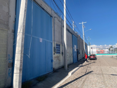 Bodega En Renta Con 75kvas Cerca Fray Junipero Serra