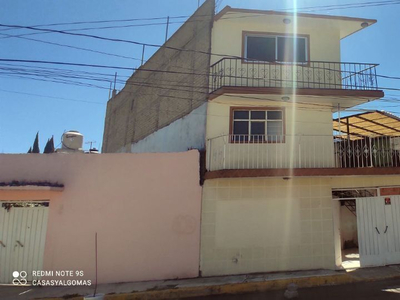Casa De Tres Niveles En Chalco 350 M2c