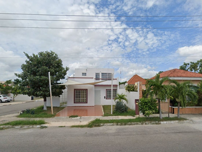 Casa En Fracc. Las Americas En Remate, Sierra Papacal, Mérida Yucatán Lr23