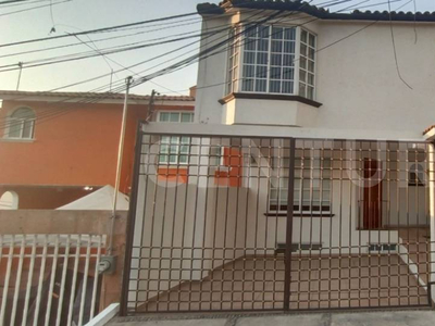 Casa En Renta En Lomas De La Hacienda, Atizapán, Estado De México