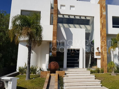 Casa En Renta En Villas Del Regency, Jurica, De 4 Niveles Co