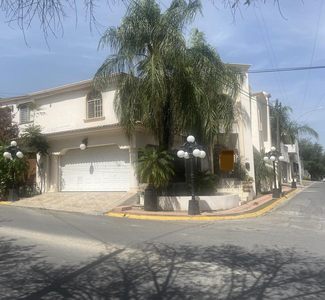 Casa En Venta Ciudad Satelite Monterrey Sur