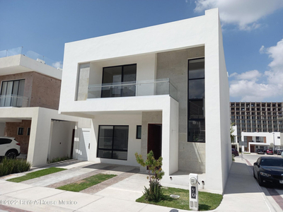 Casa En Venta En Altos Juriquilla, Valle Alto Residencial