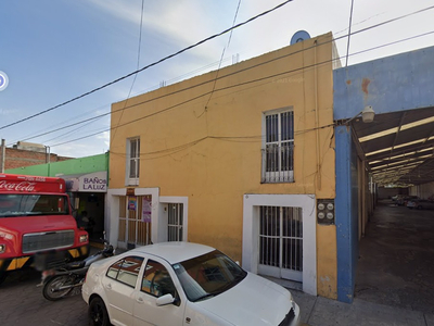 Casa En Venta En El Centro De Cholula, Puebla. Ac93