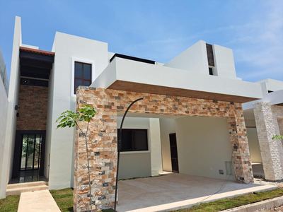 Casa En Venta En Santa Gertrudis Copó En Mérida,yucatán