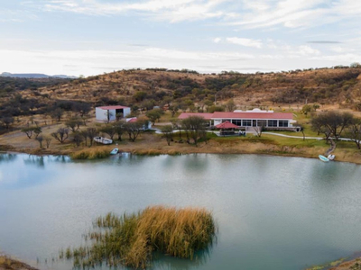 Rancho En Venta, Casa Con Lago, Agostadero, Caballerizas Y Lienzo Charro 124 Hectáreas
