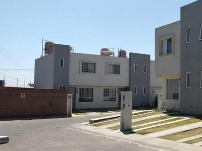 Remate De Casa Residencial En Cuautlancingo, Puebla. Ac93