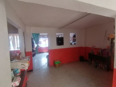 casa en venta en nezahualcoyotl sobr aav chimalhuacan a un costado de palacio